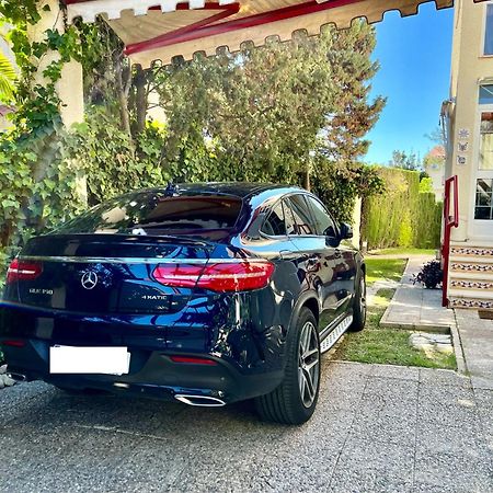 لقنت Beachside 4-Bedroom With Pool المظهر الخارجي الصورة