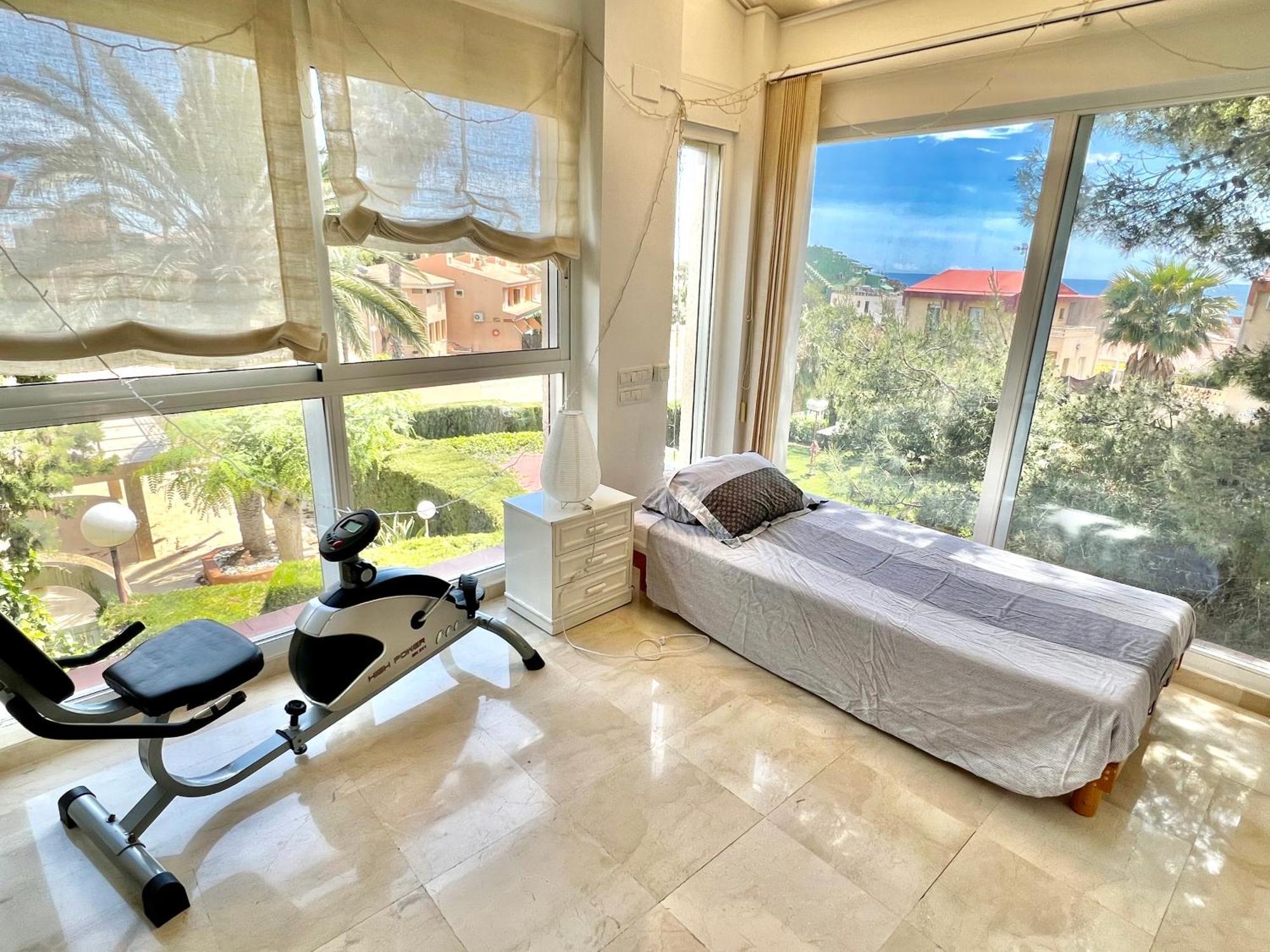لقنت Beachside 4-Bedroom With Pool المظهر الخارجي الصورة